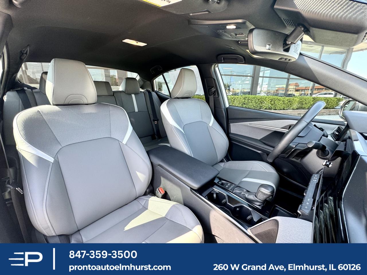 2025 Toyota Camry SE Elmhurst IL