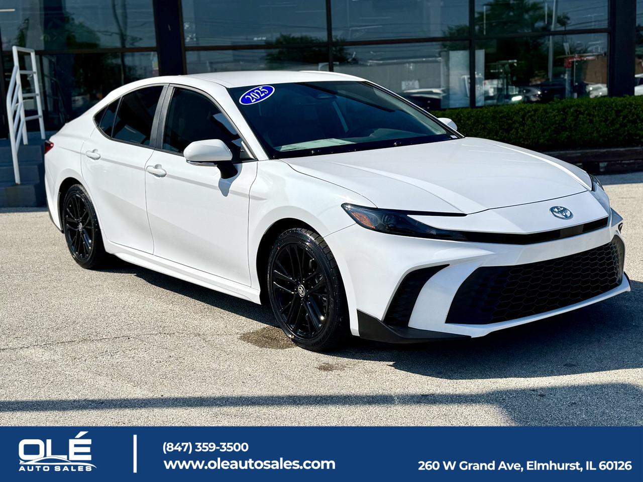 2025 Toyota Camry SE Elmhurst IL