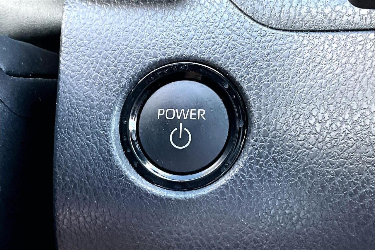 2025 Toyota Camry SE Folsom CA