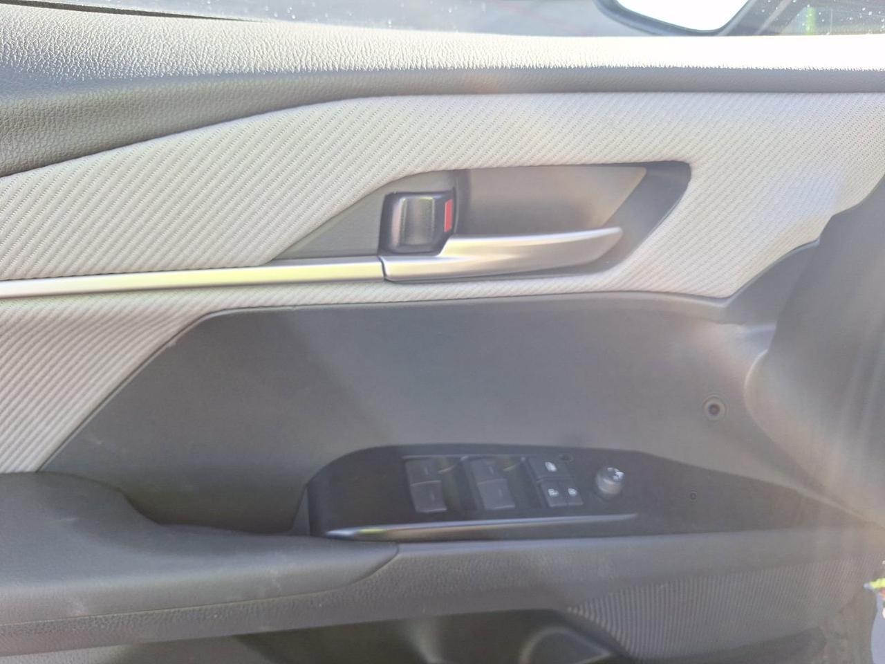 2025 Toyota Camry SE Hurst TX