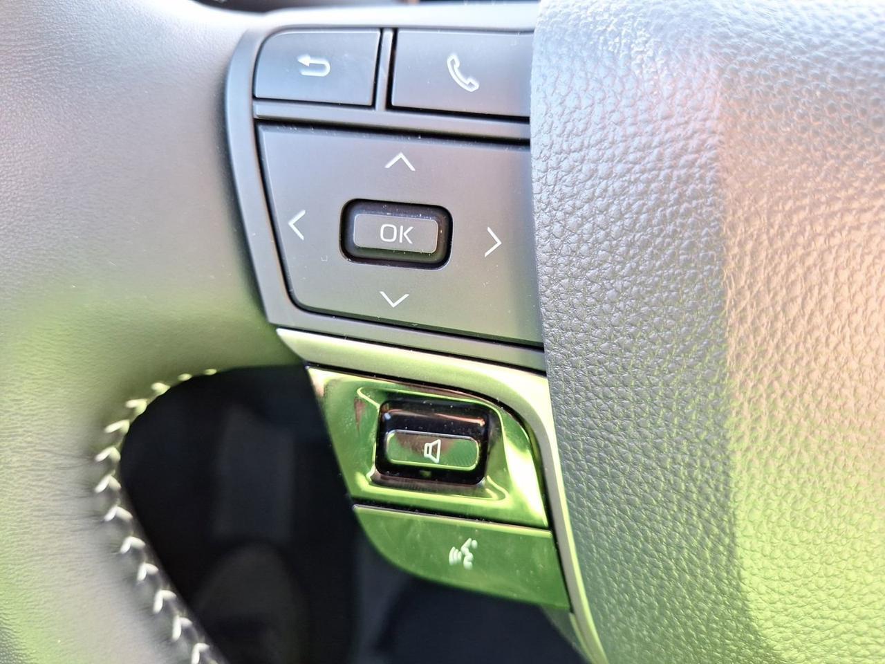 2025 Toyota Camry SE Hurst TX