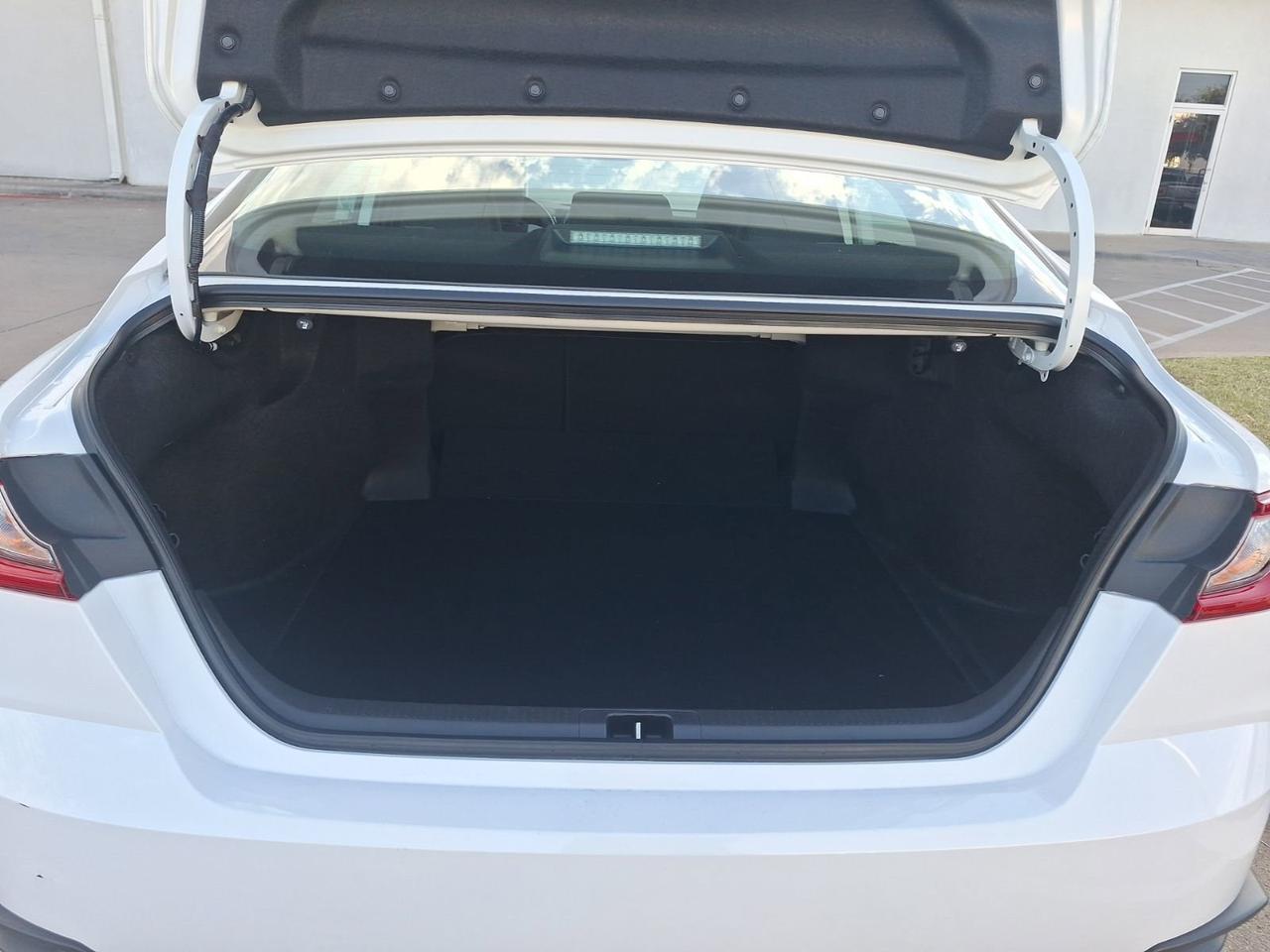 2025 Toyota Camry SE Hurst TX