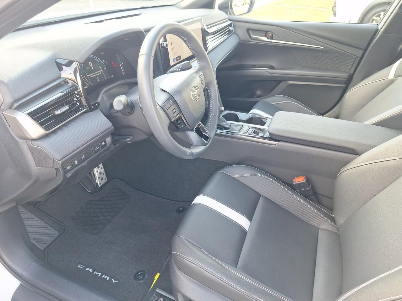 2025 Toyota Camry SE Hurst TX