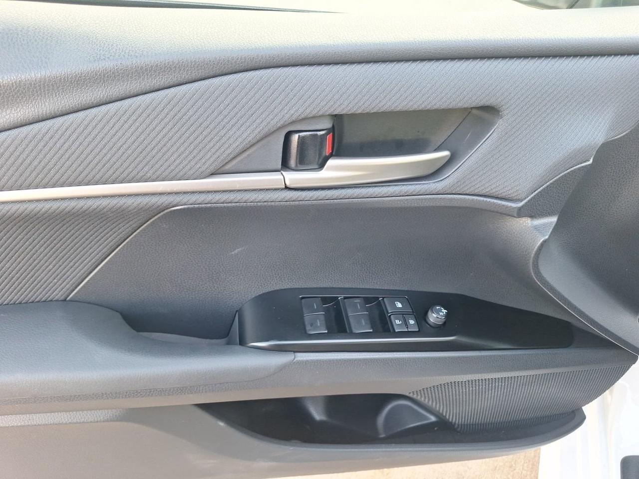 2025 Toyota Camry SE Hurst TX