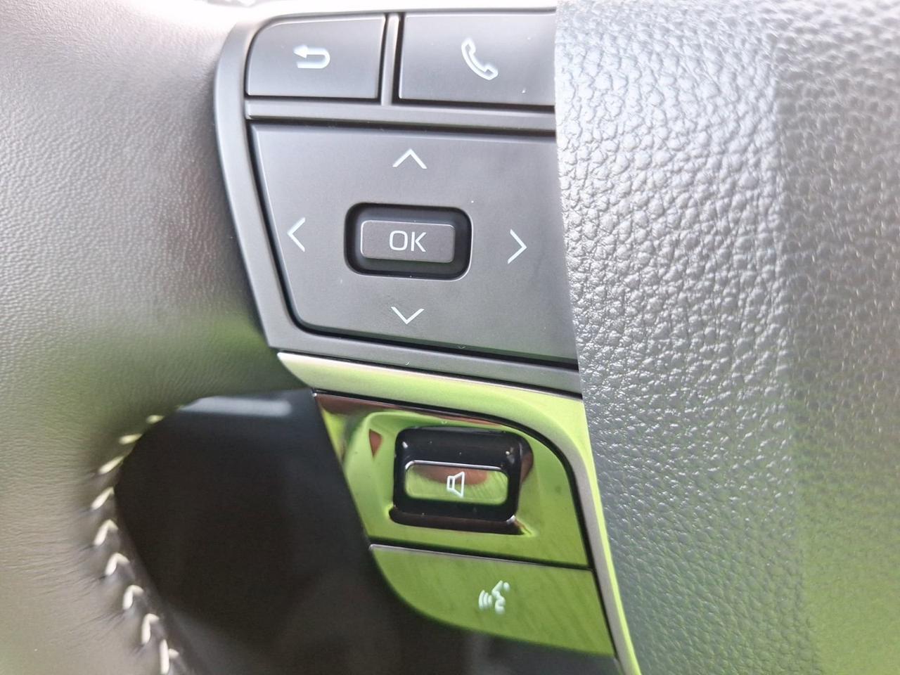 2025 Toyota Camry SE Hurst TX