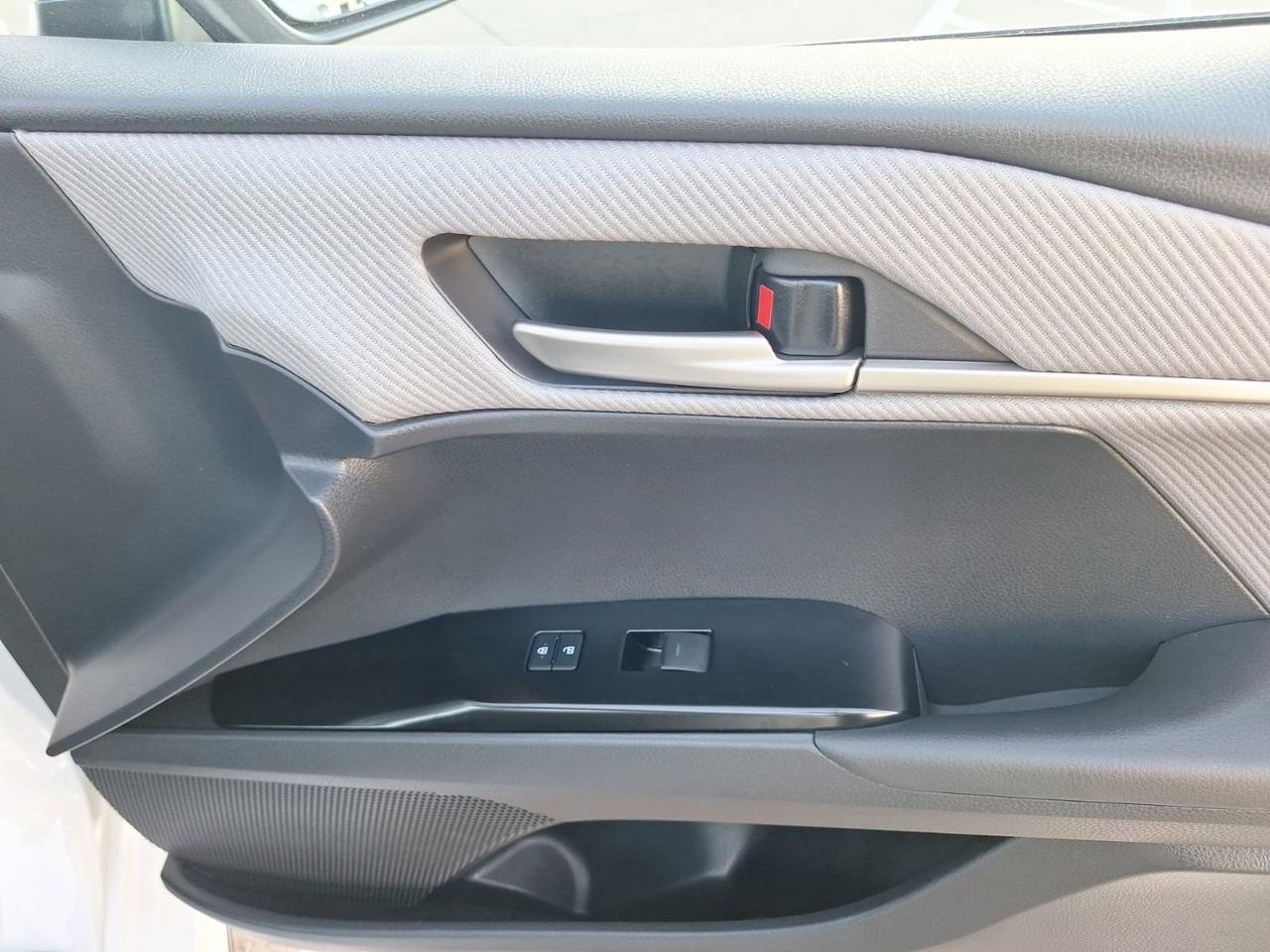 2025 Toyota Camry SE Hurst TX