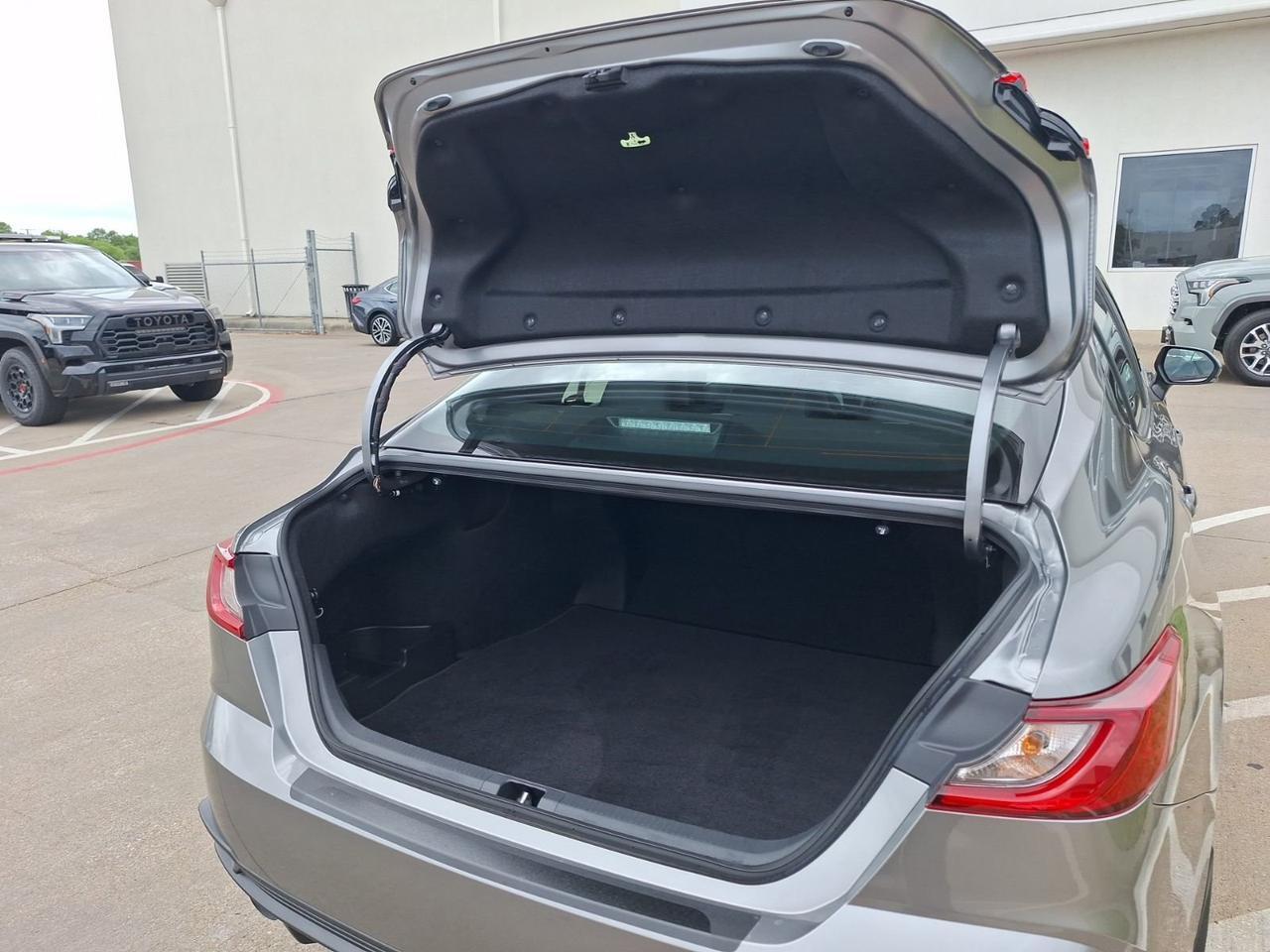 2025 Toyota Camry SE Hurst TX