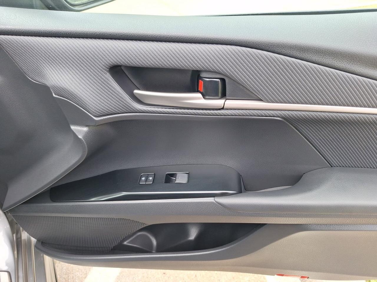 2025 Toyota Camry SE Hurst TX