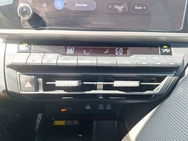 2025 Toyota Camry SE Hurst TX