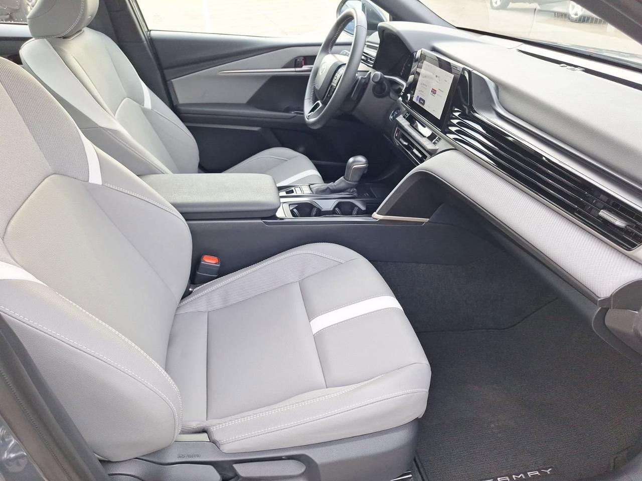 2025 Toyota Camry SE Hurst TX