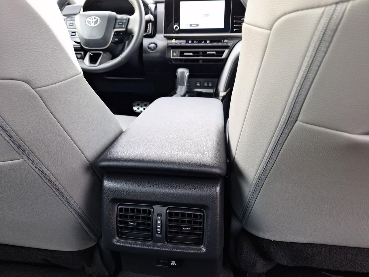 2025 Toyota Camry SE Hurst TX