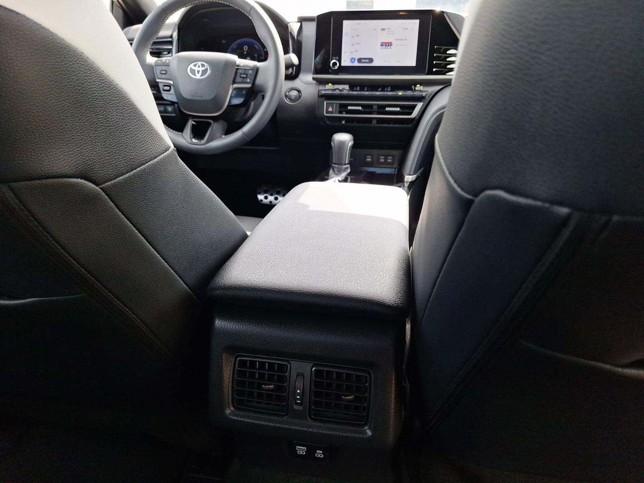 2025 Toyota Camry SE Hurst TX