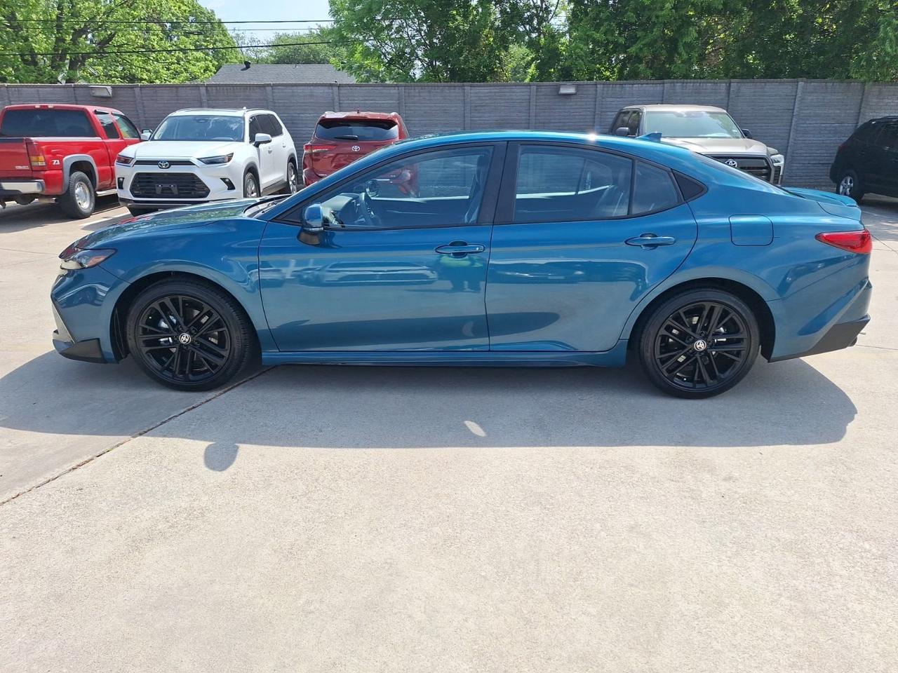 2025 Toyota Camry SE Hurst TX