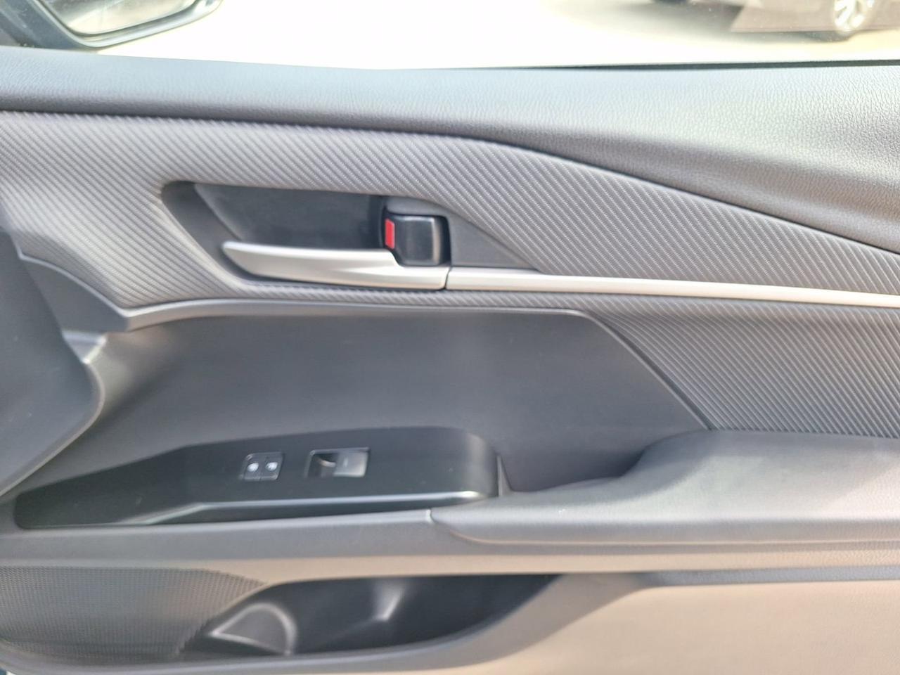 2025 Toyota Camry SE Hurst TX