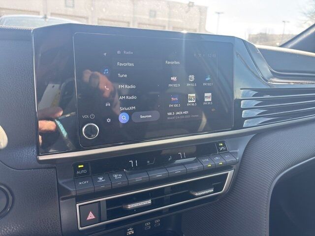 2025 Toyota Camry SE Dallas TX