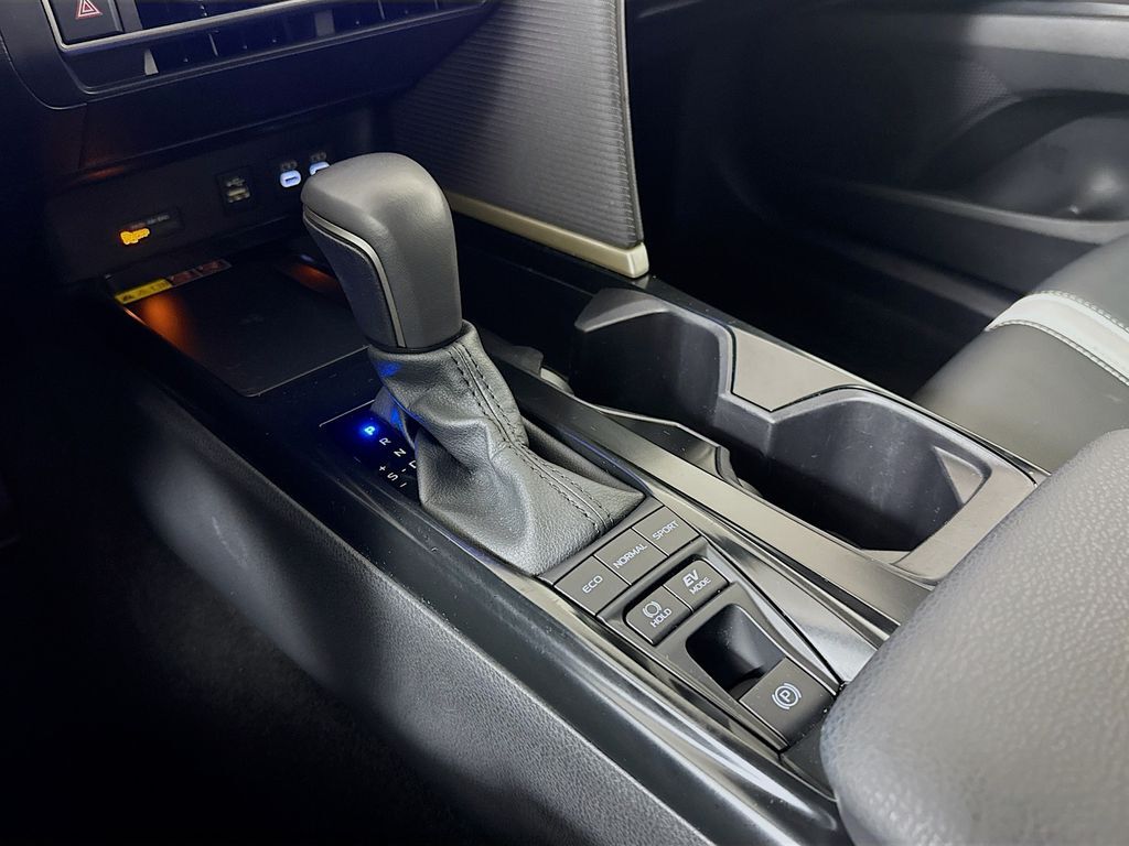 2025 Toyota Camry SE Kennewick WA