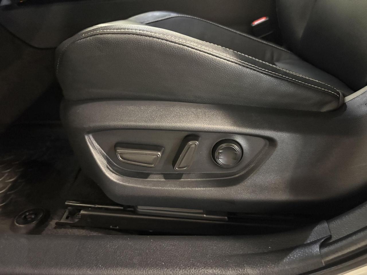 2025 Toyota Camry SE Parker CO