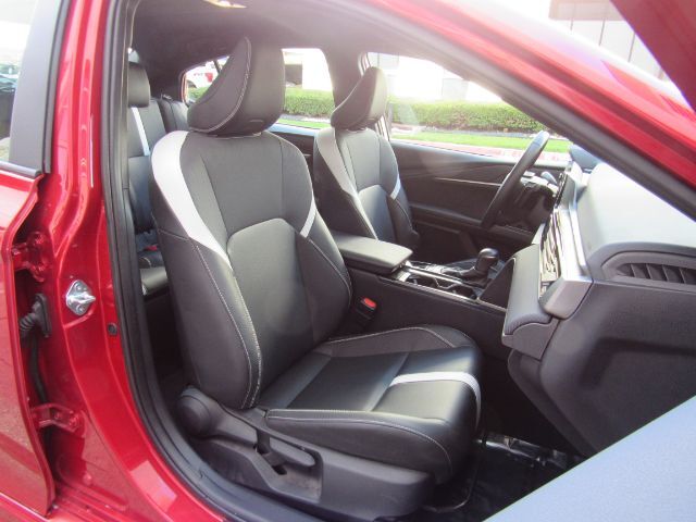 2025 Toyota Camry SE Plano TX