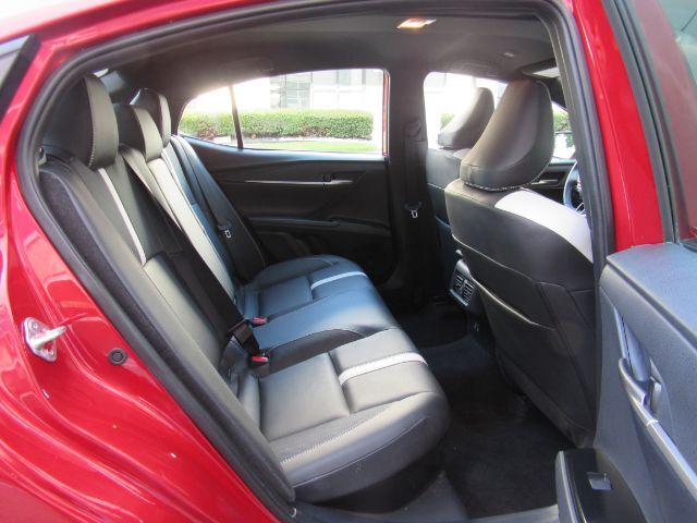 2025 Toyota Camry SE Plano TX