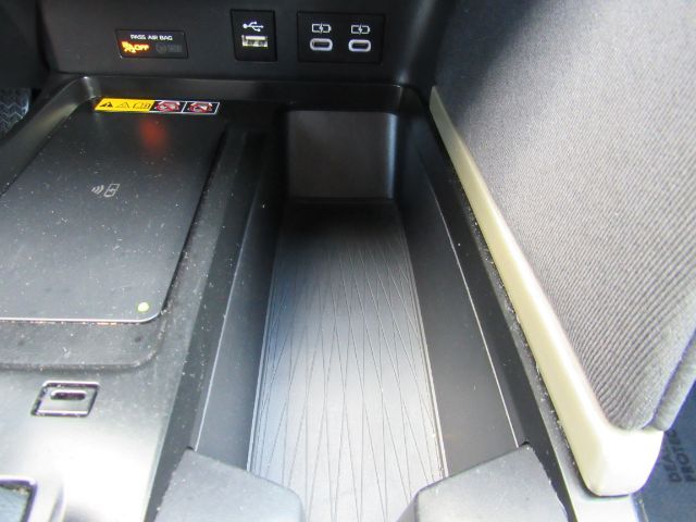 2025 Toyota Camry SE Plano TX