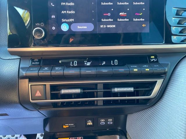 2025 Toyota Camry SE Raleigh NC