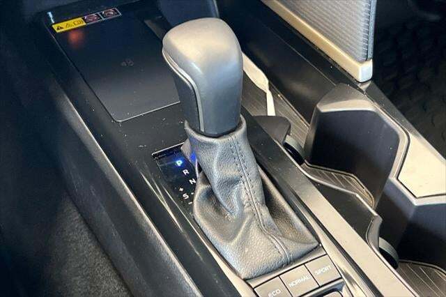 2025 Toyota Camry SE Roseville CA