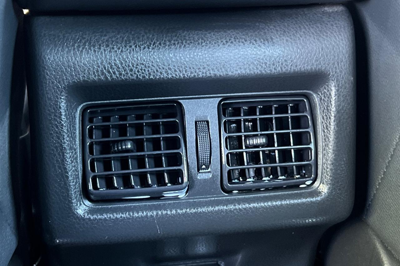 2025 Toyota Camry SE Roseville CA