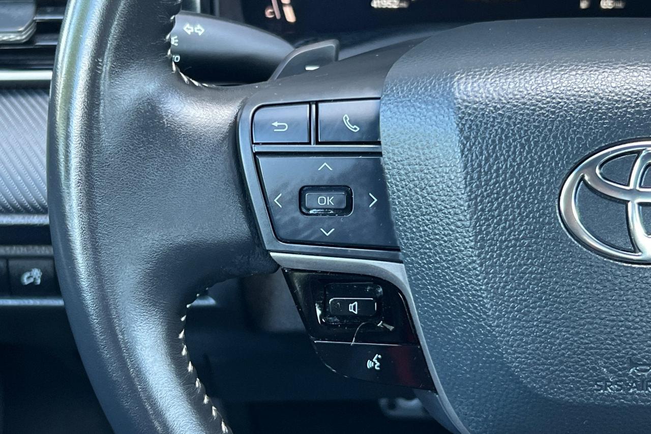 2025 Toyota Camry SE Roseville CA