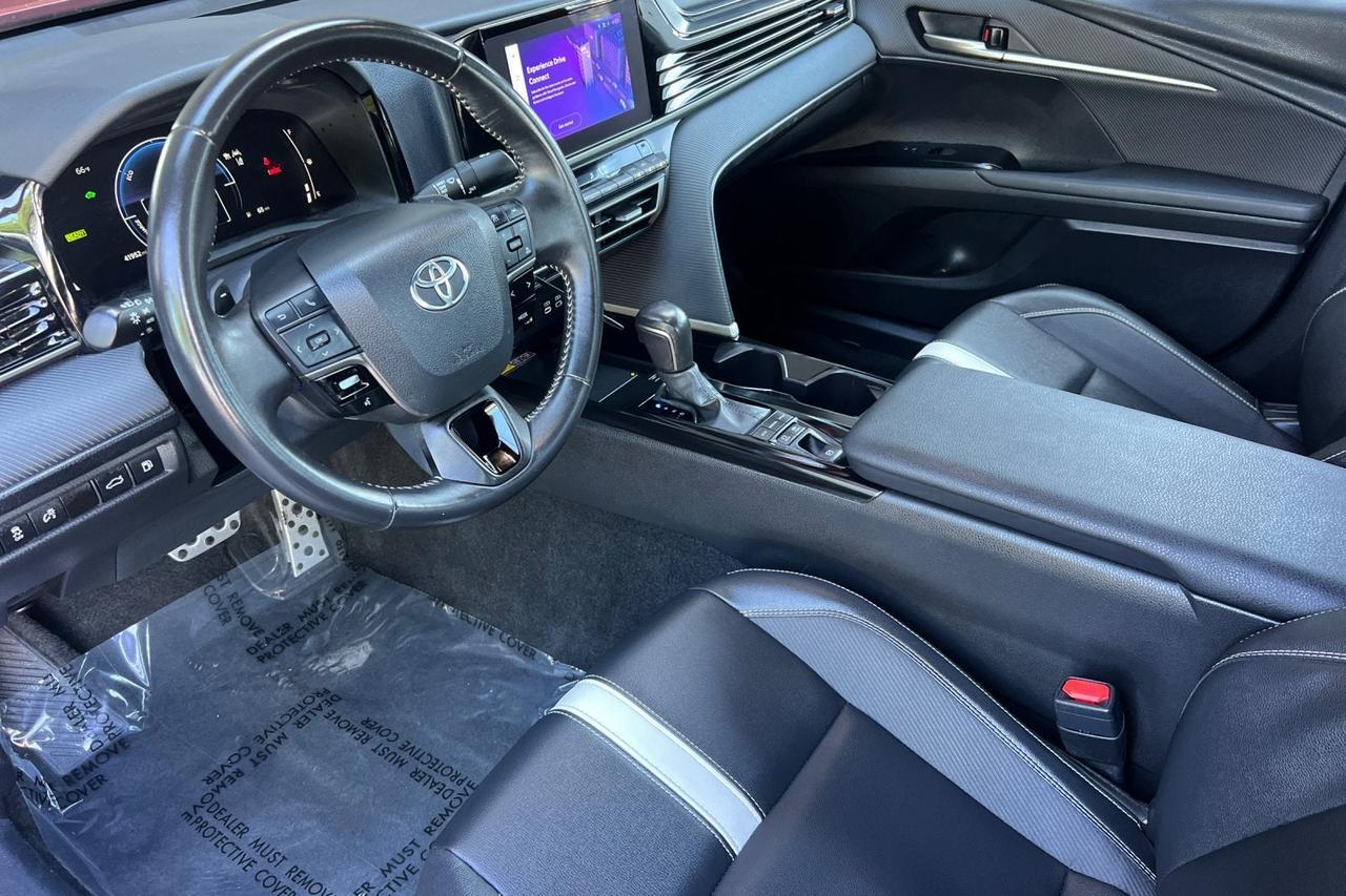 2025 Toyota Camry SE Roseville CA