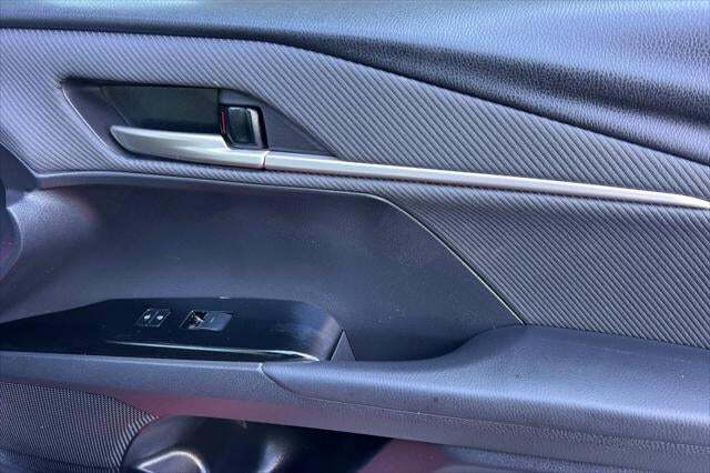 2025 Toyota Camry SE Roseville CA