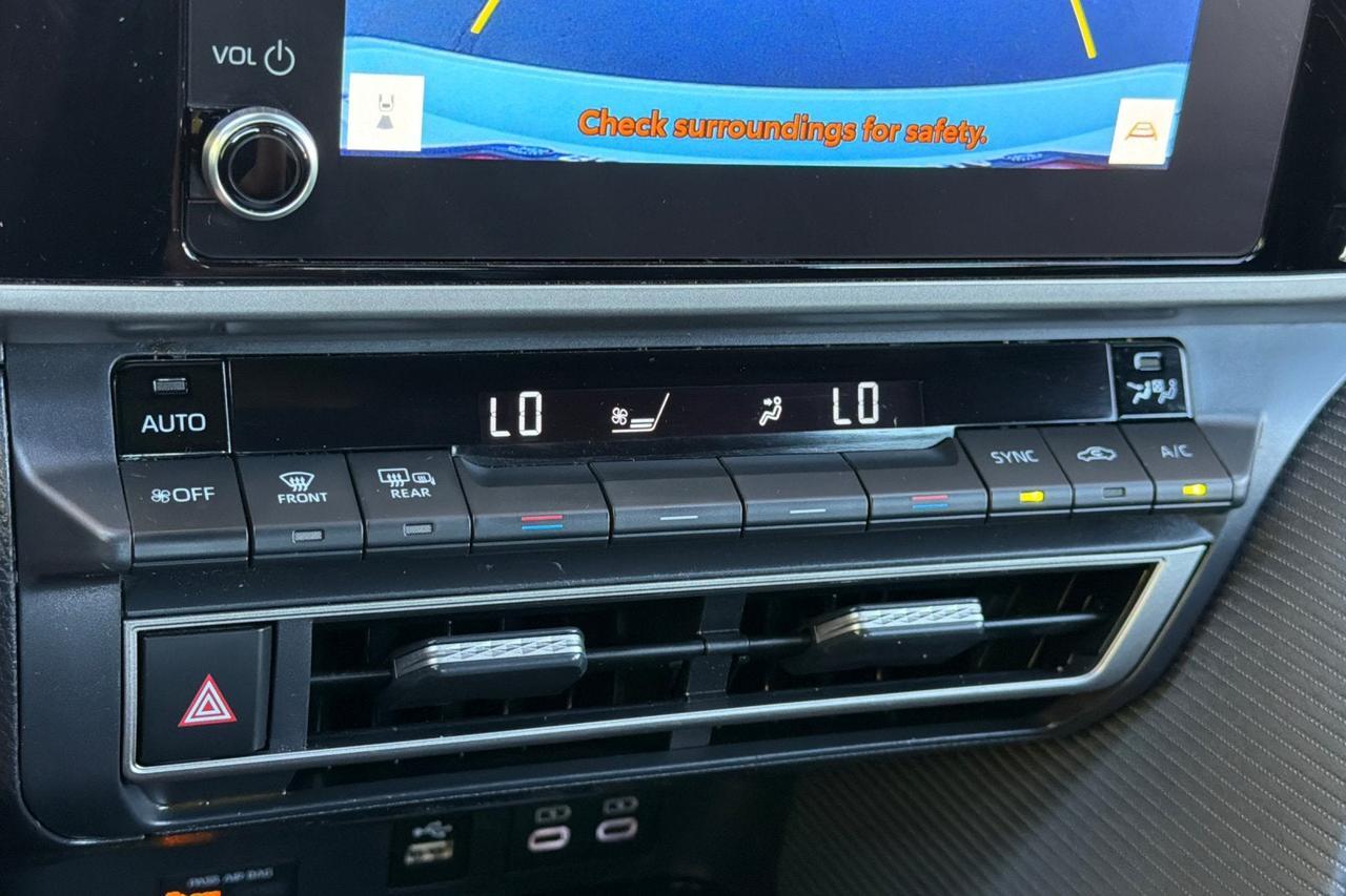 2025 Toyota Camry SE Roseville CA