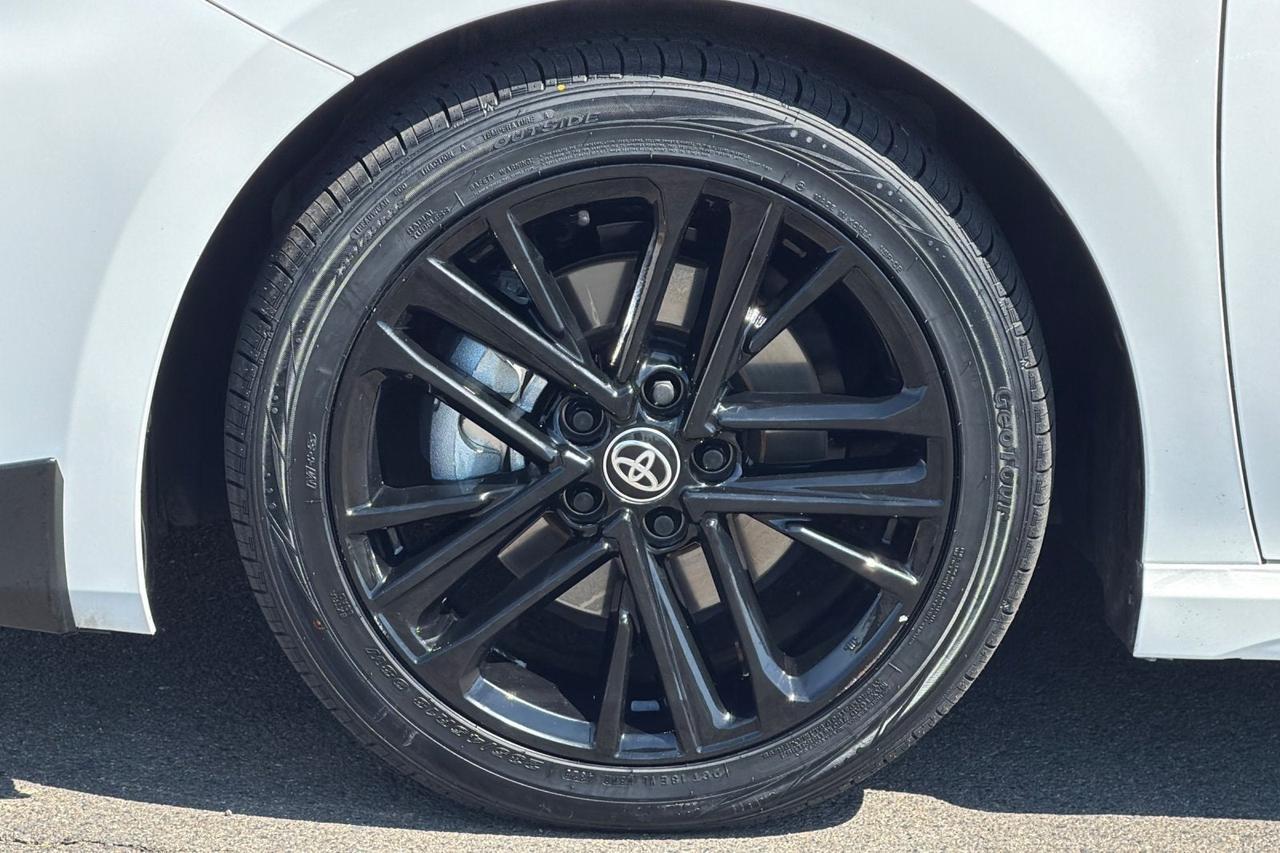 2025 Toyota Camry SE Roseville CA