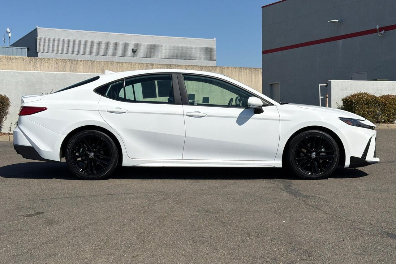 2025 Toyota Camry SE Roseville CA