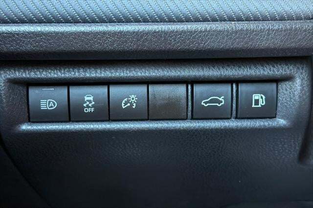 2025 Toyota Camry SE Roseville CA
