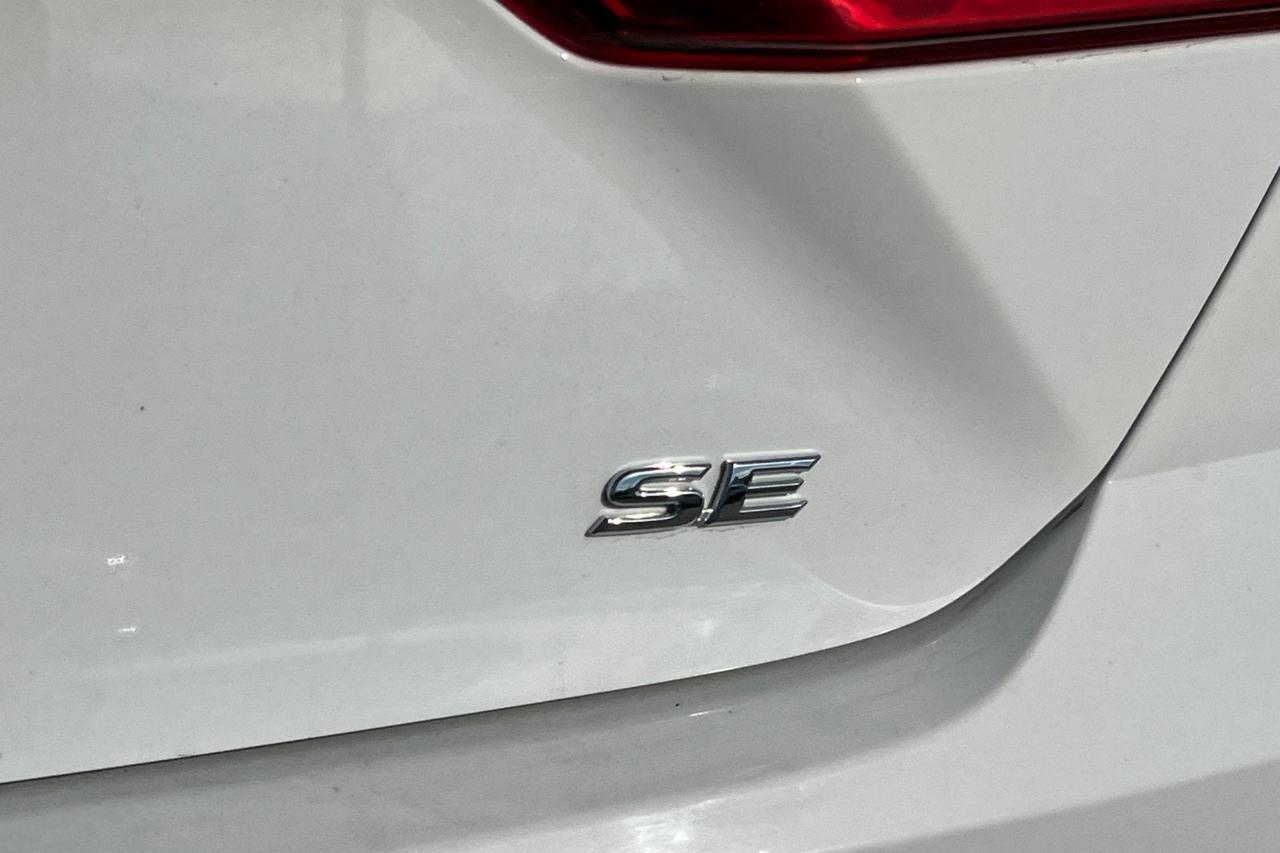 2025 Toyota Camry SE Roseville CA