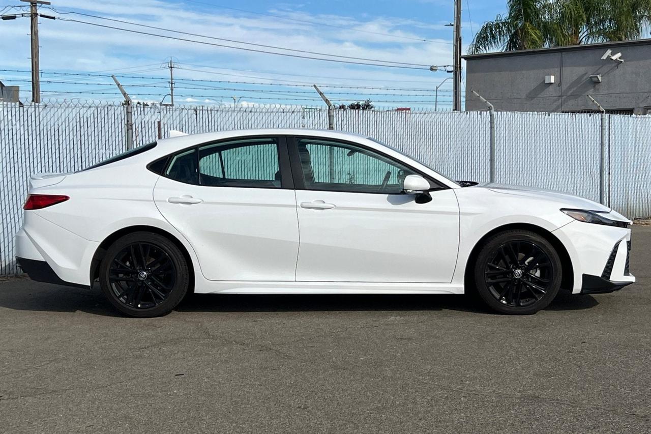 2025 Toyota Camry SE Roseville CA