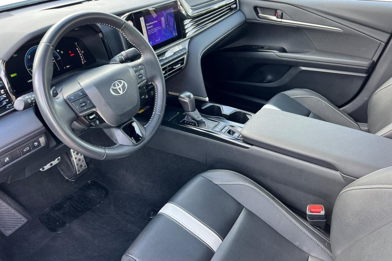 2025 Toyota Camry SE Roseville CA