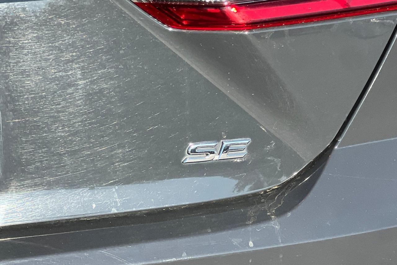 2025 Toyota Camry SE Roseville CA