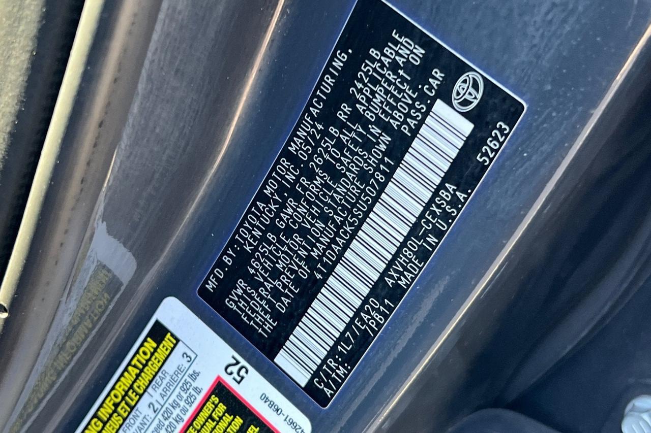 2025 Toyota Camry SE Roseville CA