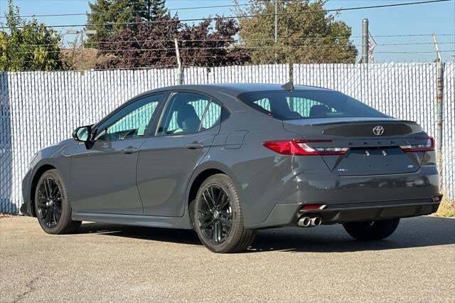 2025 Toyota Camry SE Roseville CA