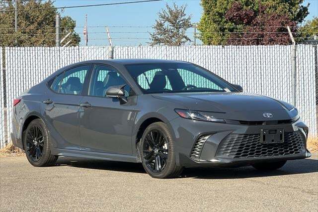 2025 Toyota Camry SE Roseville CA