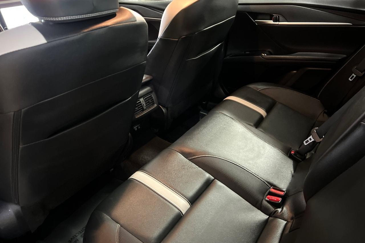 2025 Toyota Camry SE Roseville CA