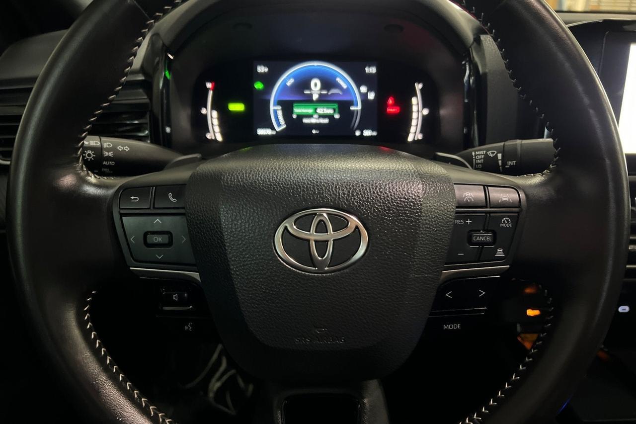 2025 Toyota Camry SE Roseville CA