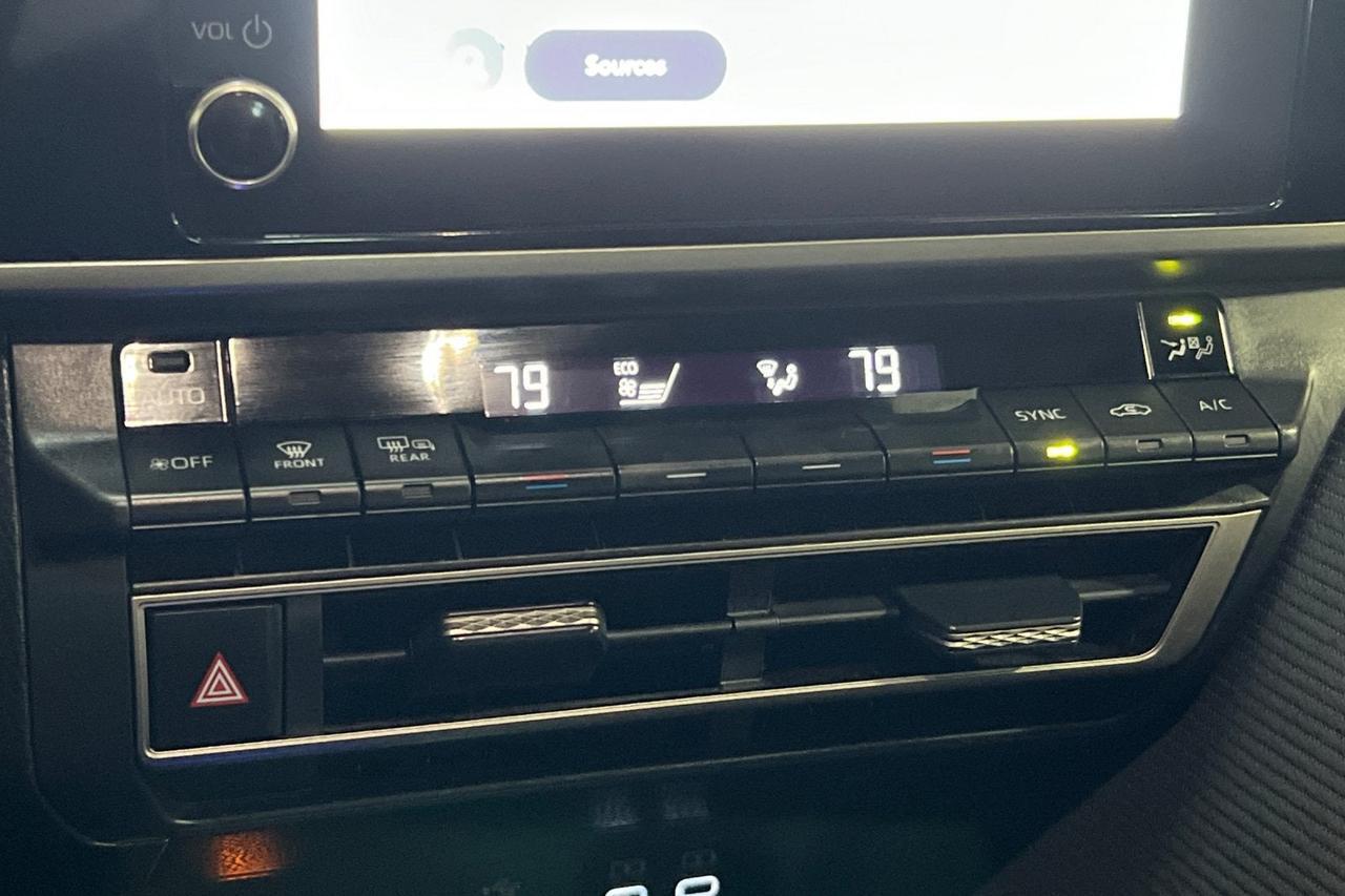 2025 Toyota Camry SE Roseville CA