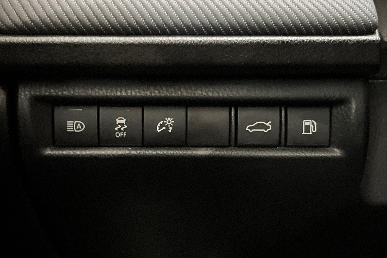 2025 Toyota Camry SE Roseville CA