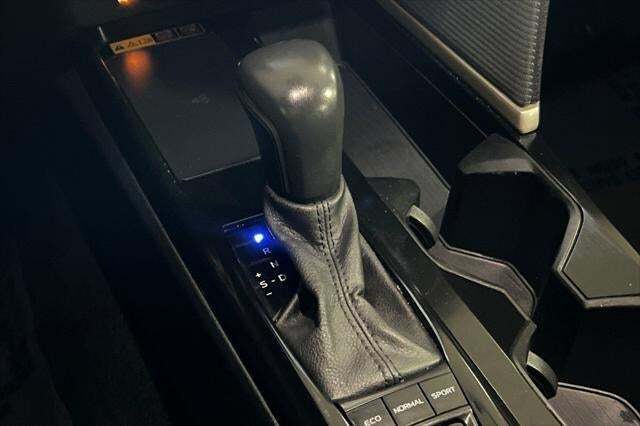 2025 Toyota Camry SE Roseville CA