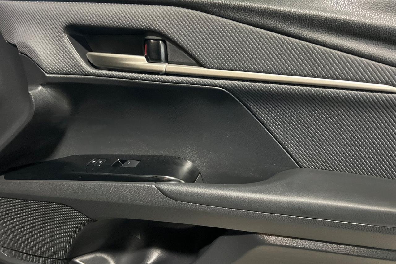2025 Toyota Camry SE Roseville CA