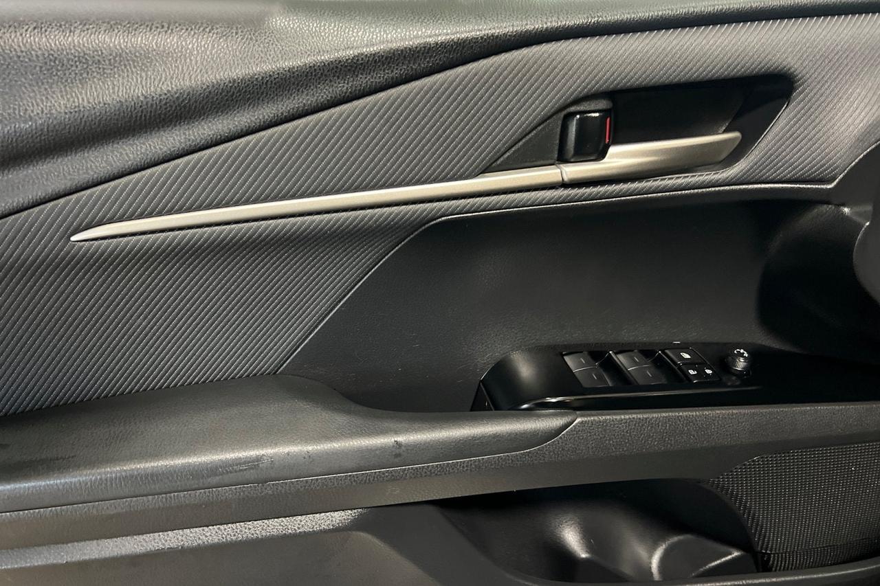 2025 Toyota Camry SE Roseville CA