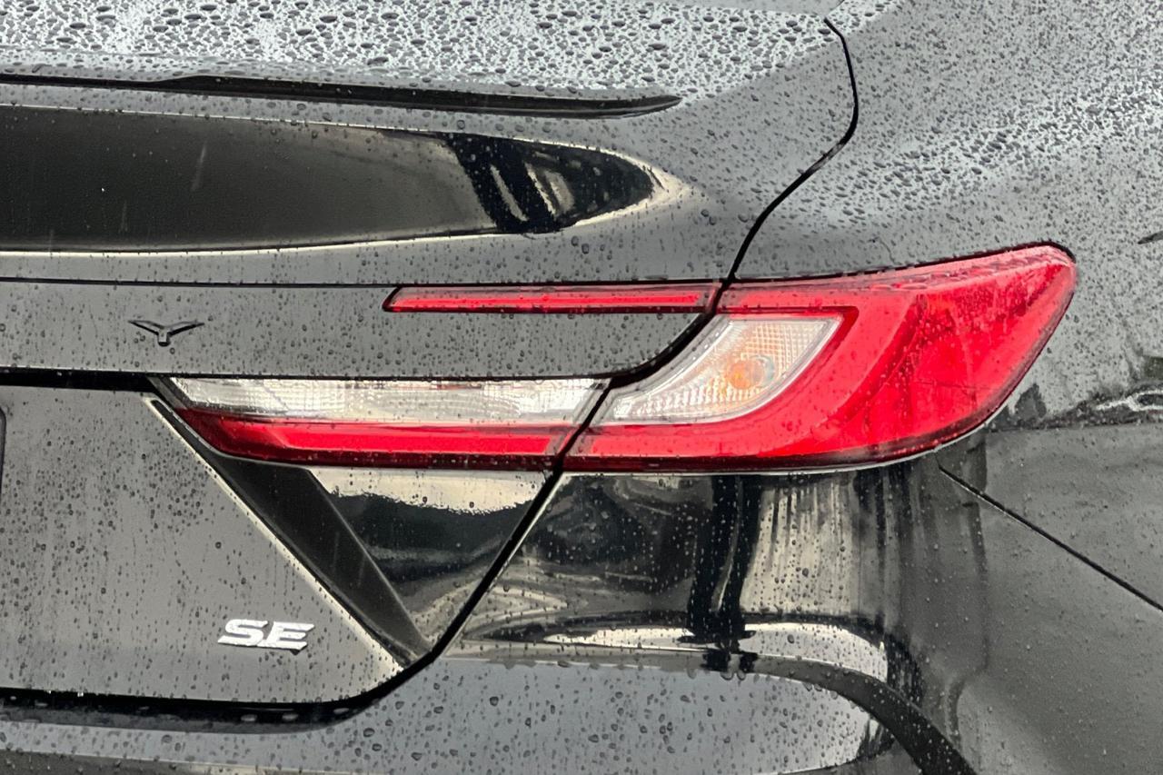 2025 Toyota Camry SE Roseville CA