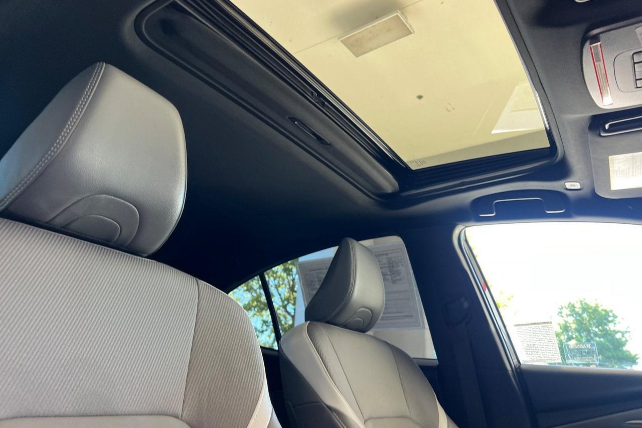 2025 Toyota Camry SE Roseville CA